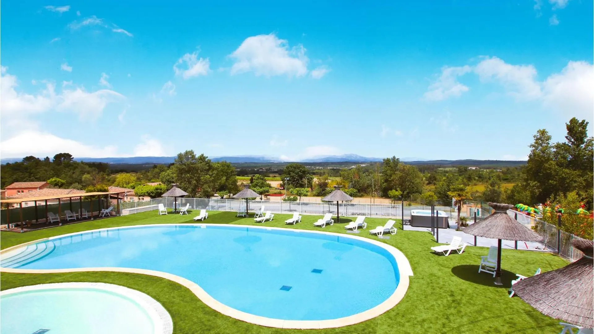 Pet Friendly Home In Grospierres With Wifi 0*,
